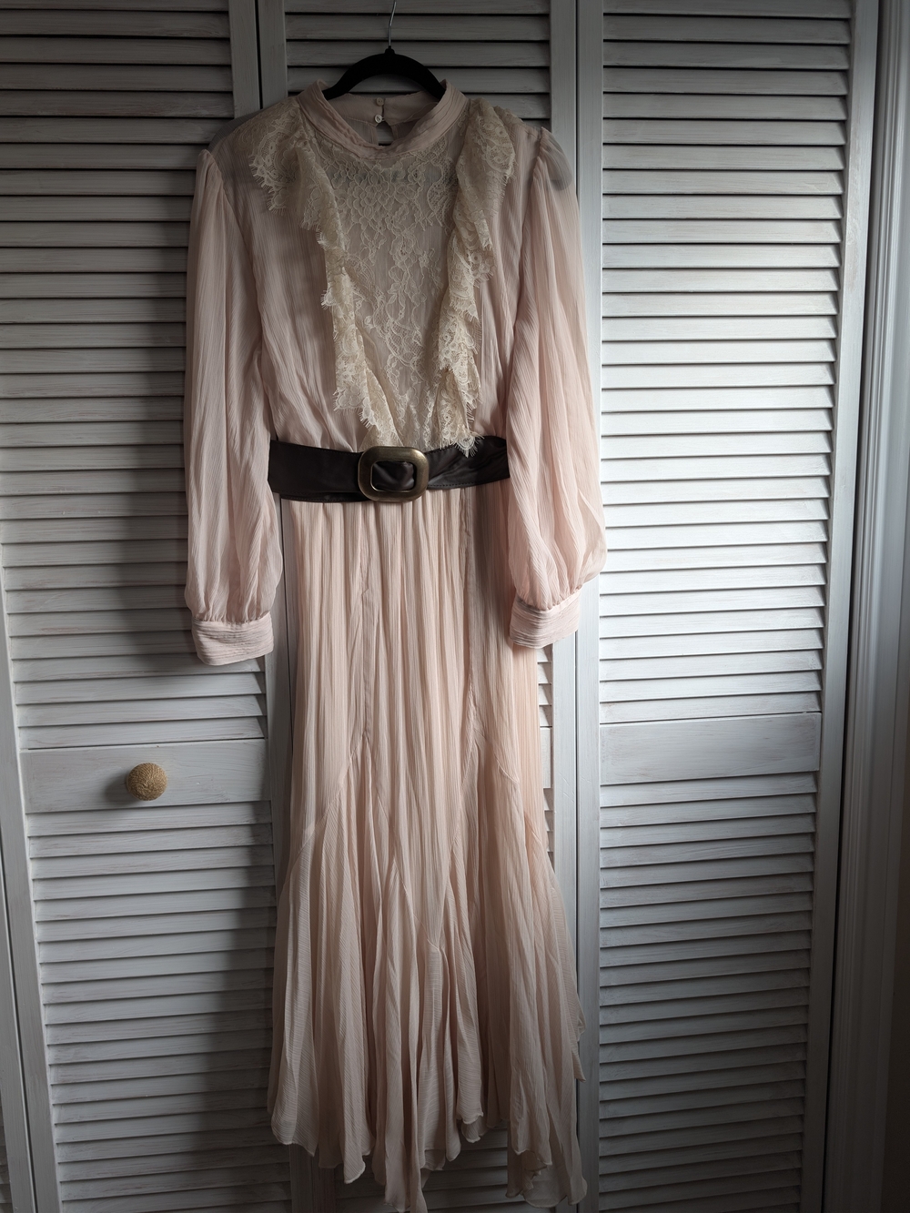 Zara Lace-Front Long Sleeve Midi Dress in Blush